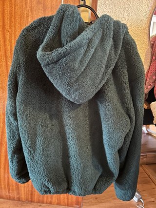 Chaqueta de Pelo Polar Verde con Capucha