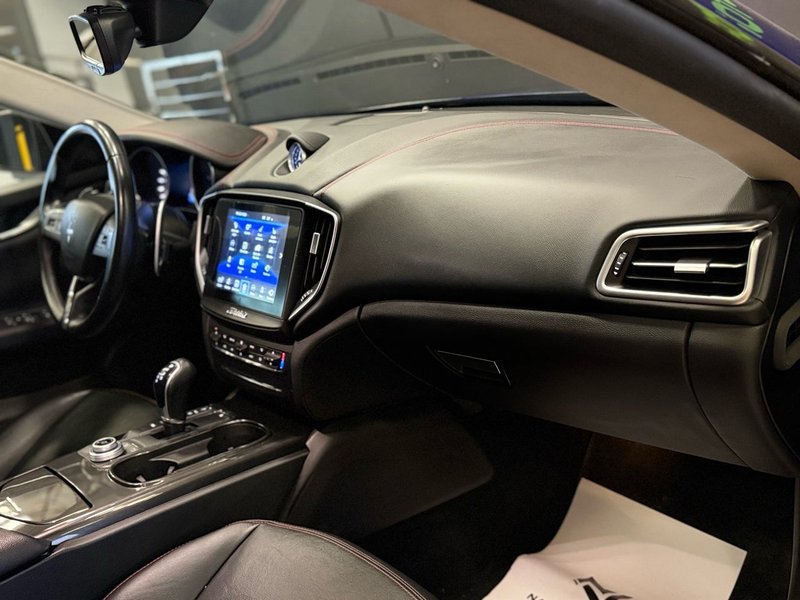 Maserati Ghibli 2016, foto 17