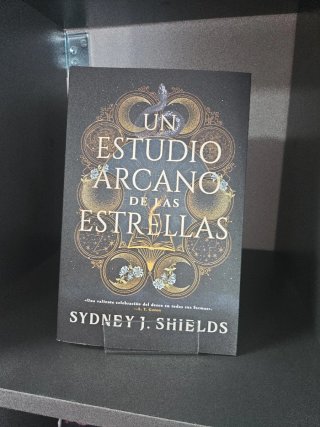 Un estudio arcano de las estrellas (Spanish Edi...