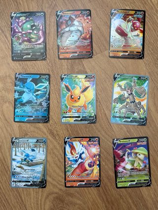 Lote Cartas Pokémon V/VMAX + Caja Metálica