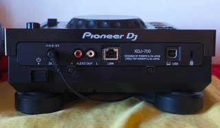 Pioneer XDJ-700 (Pareja) con Decksavers