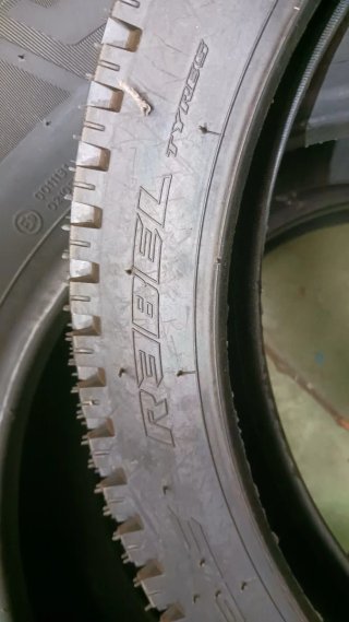 Neumático Rebel 20x3.00 para Bicicleta