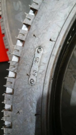 Neumático Rebel 20x3.00 para Bicicleta