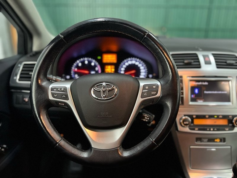 Toyota Avensis Cross Sport 2.2 D-4D Advance 150D 2012, foto 18