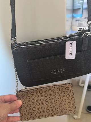 Bolso Guess Marrón y Gris