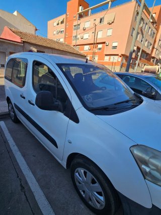 Peugeot Partner 2011