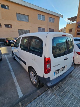 Peugeot Partner 2011