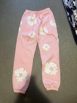 DENIM TEARS CONJUNTO ROSA