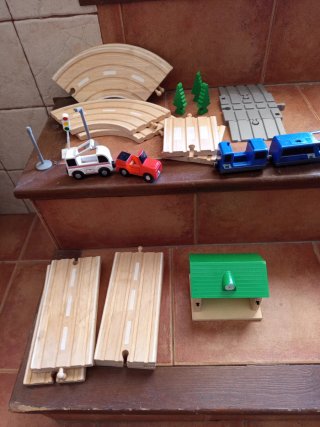Tren y Pista de Madera