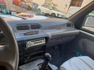 Nissan Serena 1999