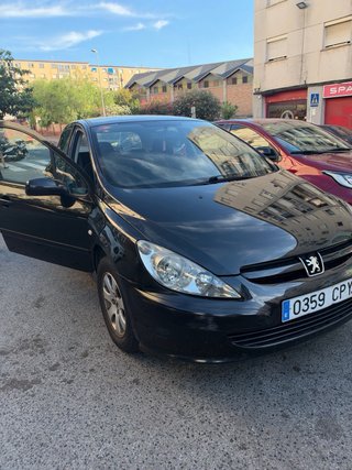 Peugeot 307 2004