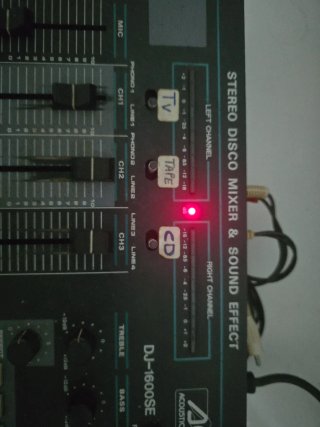 Mesa de Mezclas DJ Acoustic Control DJ-1600SE