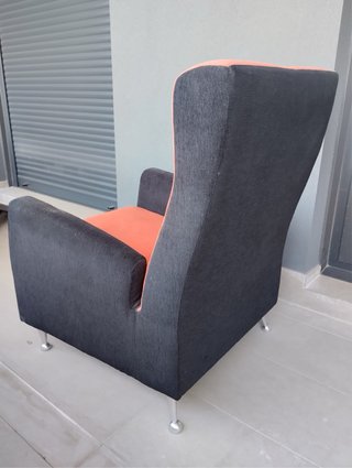 Sillón de Tela Rojo y Negro
