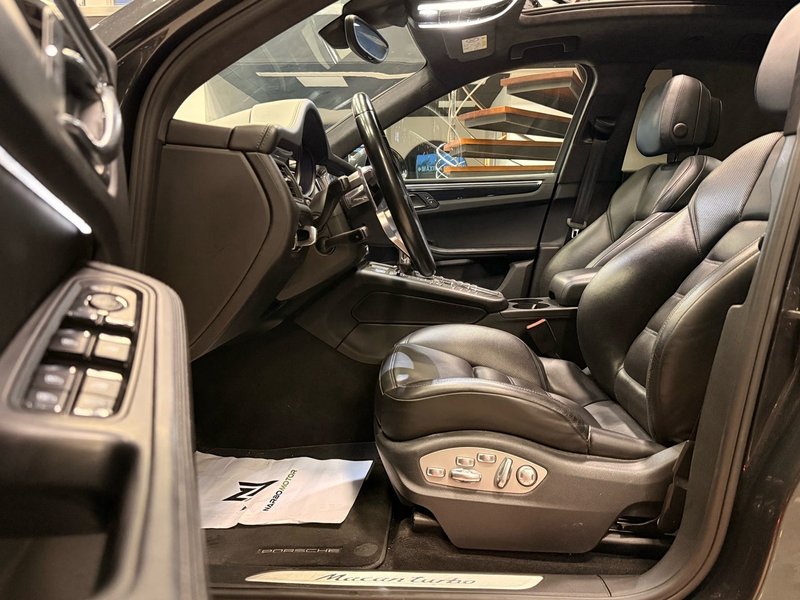 Porsche Macan Turbo 2017, foto 6
