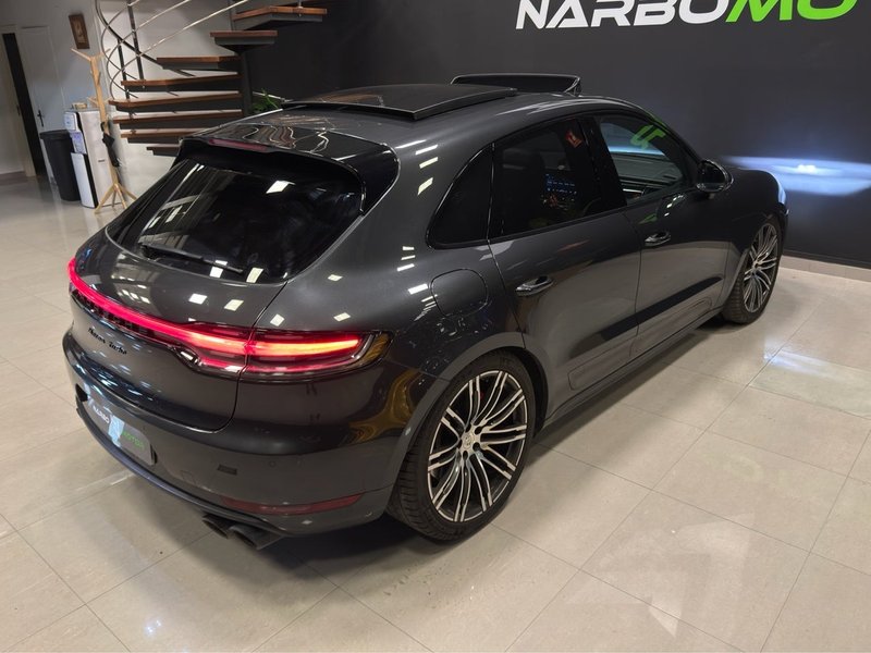 Porsche Macan Turbo 2017, foto 19