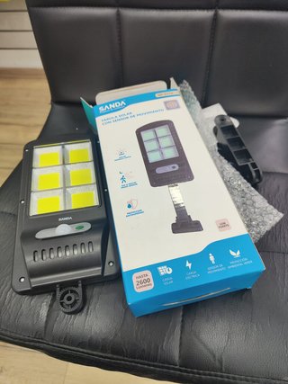 Farola Solar LED SANDA 2600 lm con Sensor