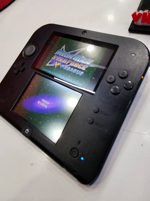 Nintendo 2DS Negra / Azul