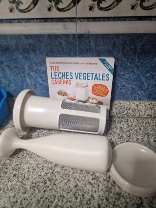 Veganmilker con libro de recetas