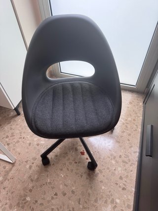 Escritorio Micke y Silla