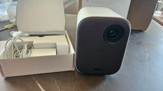 Xiaomi Mi Smart Compact Projector