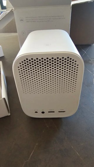 Xiaomi Mi Smart Compact Projector