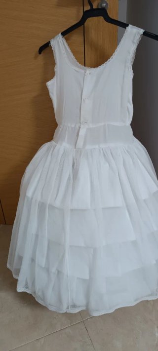 Cancán fallera blanco con 4 capas de tull.