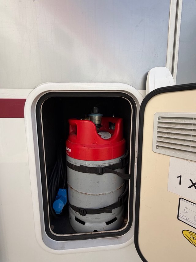 AUTOCARAVANA ROLLER TEAM 6,5m