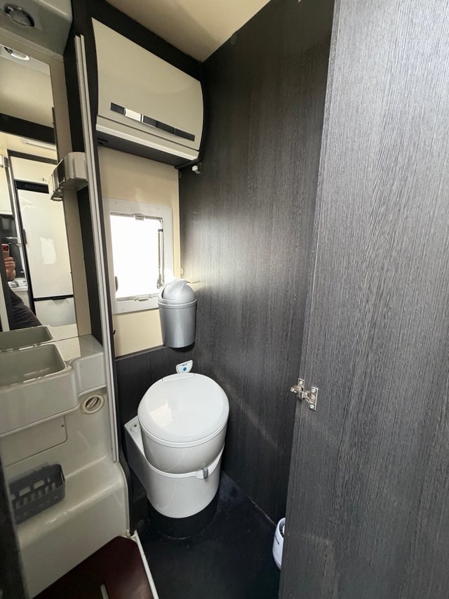 AUTOCARAVANA ROLLER TEAM 6,5m