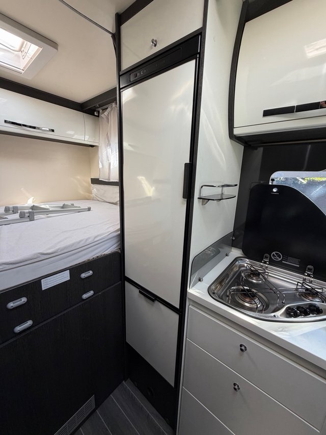 AUTOCARAVANA ROLLER TEAM 6,5m