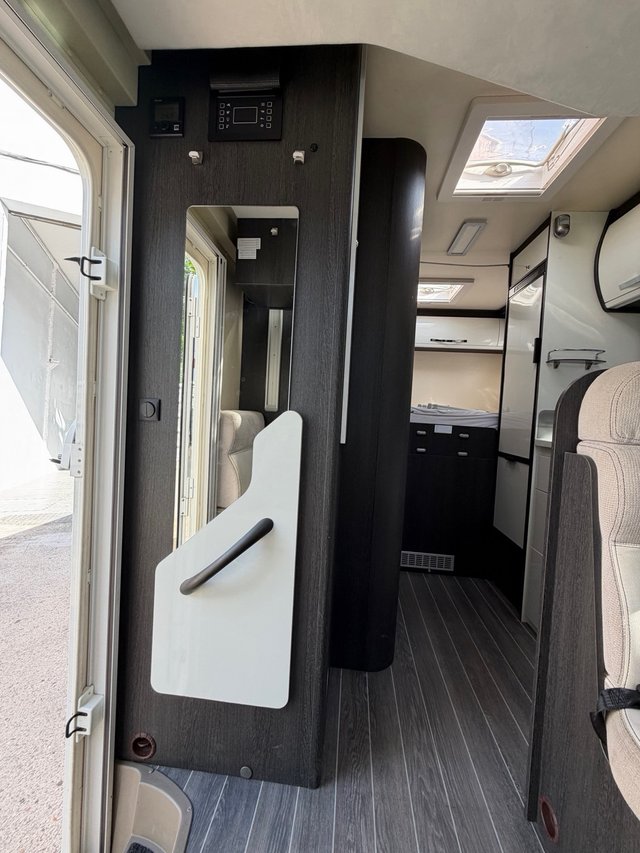 AUTOCARAVANA ROLLER TEAM 6,5m