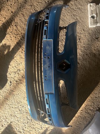 Parachoques delantero Renault Clio
