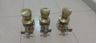 Juegos de Pomos Dorados para Puerta