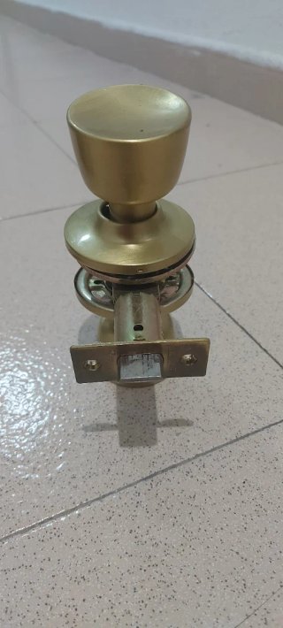 Juegos de Pomos Dorados para Puerta