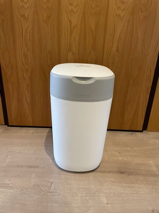 Tommee tippee, papelera para pañales