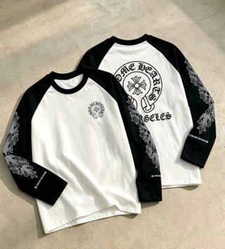 Camiseta Chrome Hearts manga larga.