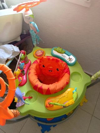 Andador y saltador para bebé