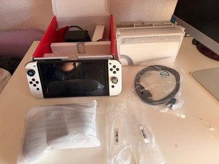 Nintendo Switch Oled Completa
