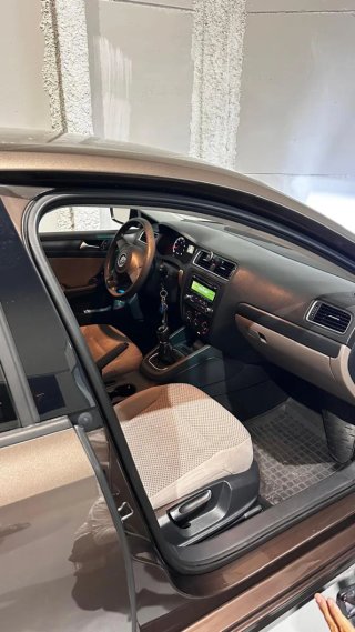 Volkswagen Jetta 2014