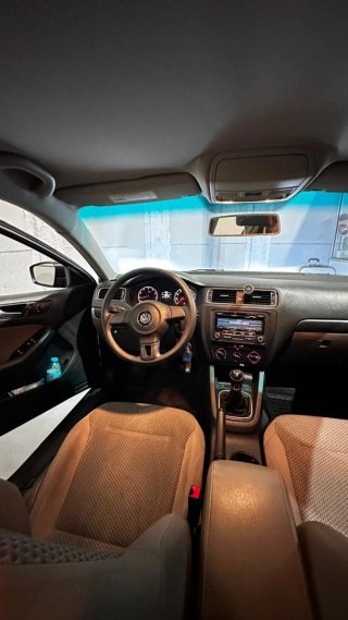 Volkswagen Jetta 2014