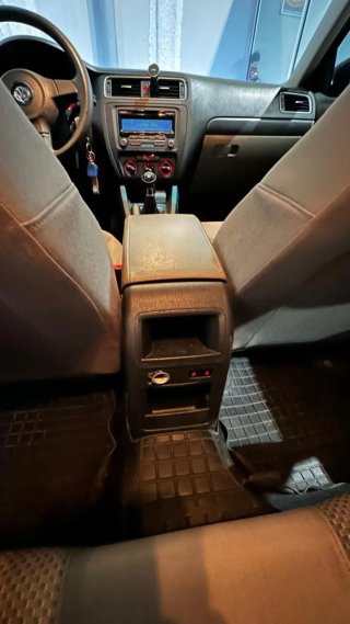 Volkswagen Jetta 2014