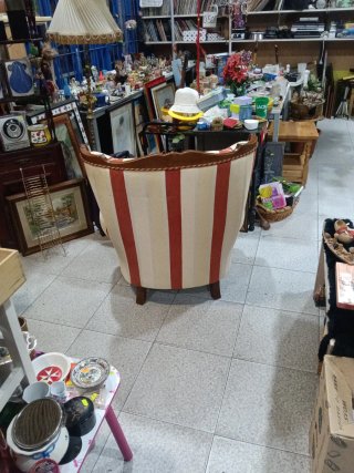 Sillón Clásico de Tela a Rayas