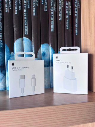 Cargador USB-C y Cable USB-C a Lightning