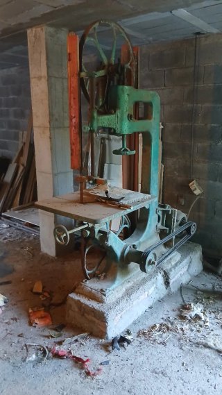 Sierra de cinta trifásica industrial