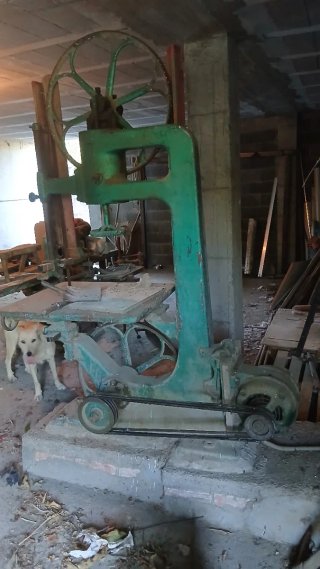 Sierra de cinta trifásica industrial