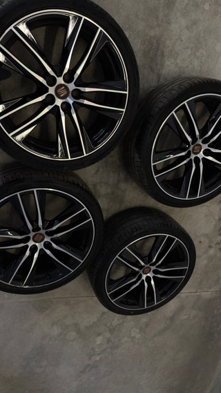 4 Llantas Seat León Cupra 19