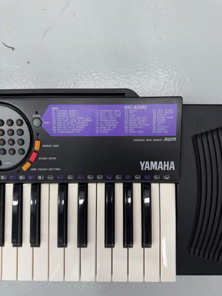 Teclado Yamaha PSR-77
