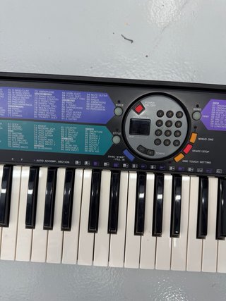Teclado Yamaha PSR-77