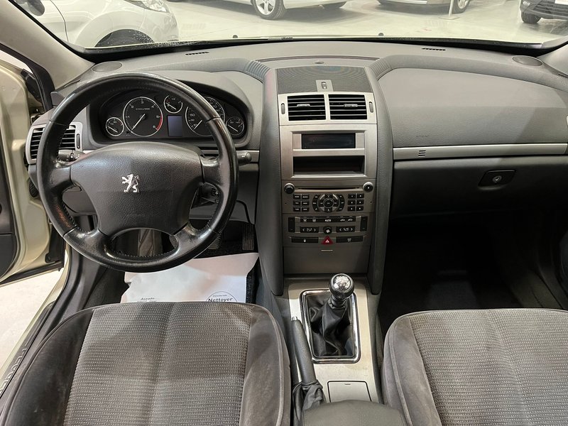 Peugeot 407 2.0 HDI ST Confort / Sport 2004, foto 8