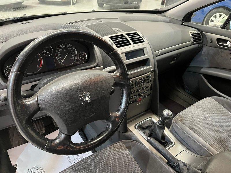 Peugeot 407 2.0 HDI ST Confort / Sport 2004, foto 10