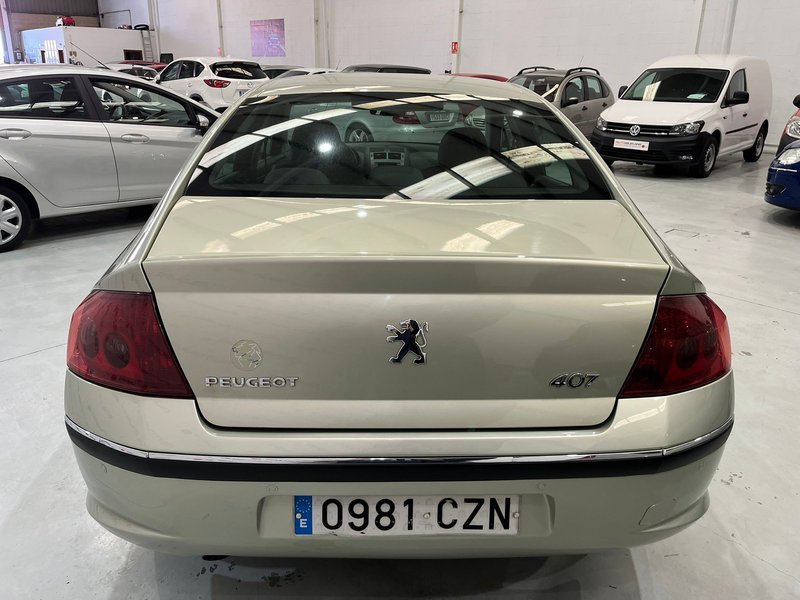 Peugeot 407 2.0 HDI ST Confort / Sport 2004, foto 24